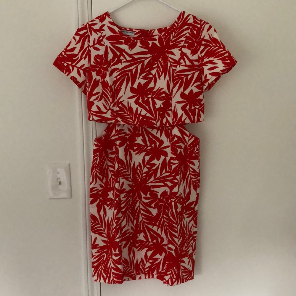 Women’s Floral tropical print cut out dress, size medium, new without tags
